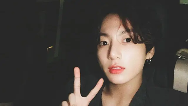 News image: Awards Galore for Jungkook