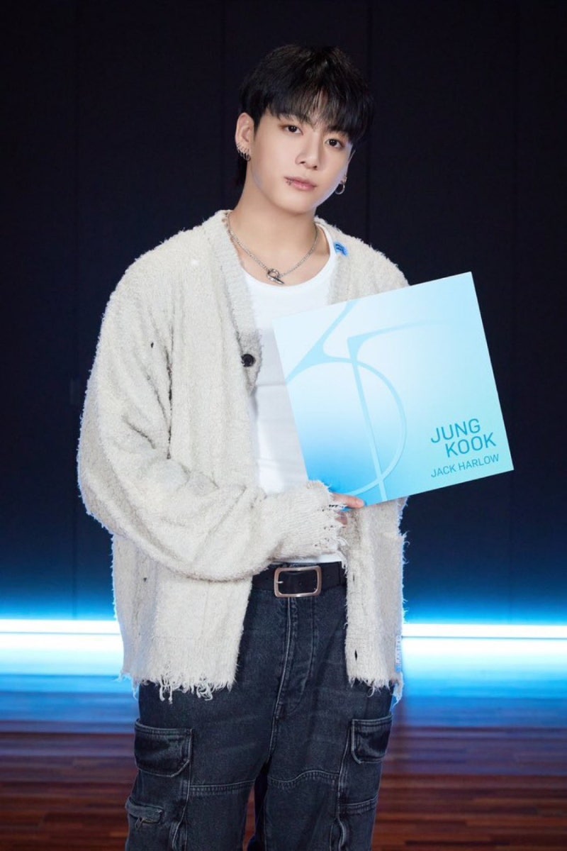 News image: Jungkook's Streaming Success Continues as '3D' Hits 400M on YouTube Music